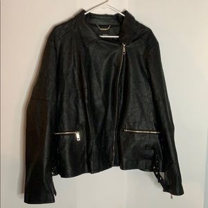 Black leather women jacket !!